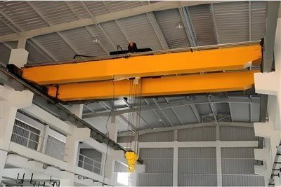 Dvigubos sijos Eot kranas